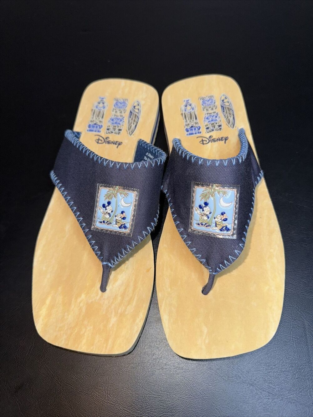 Disney Hawaiian Sandals Women’s Size 8 Mickey Minnie Tiki